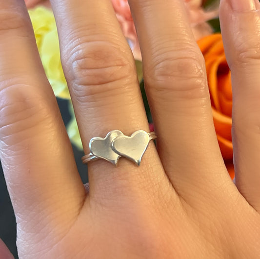 Crafting the Two Hearts Ring at Bedrock Rose