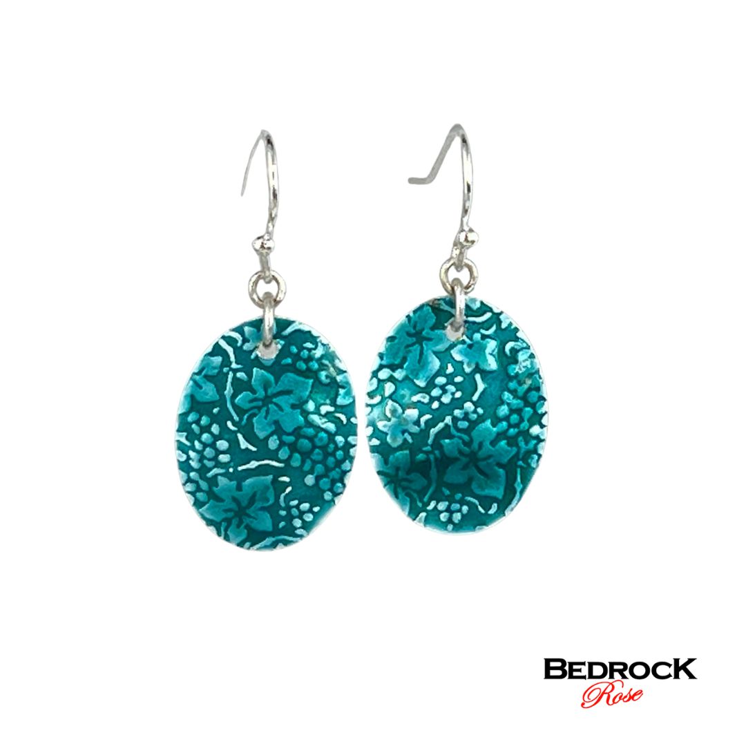 Teal green earrings, oval-shaped earrings, fashion accessories, versatile accessories, handcrafted jewelry, statement earrings, chic earrings, contemporary jewelry designs
