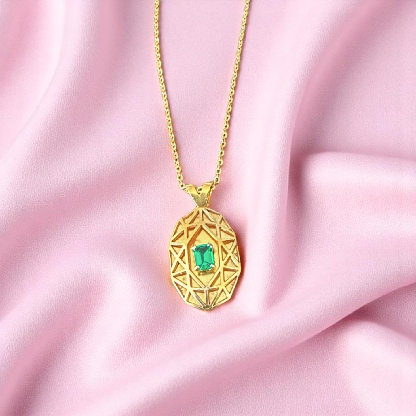 Gold Emerald Pendant