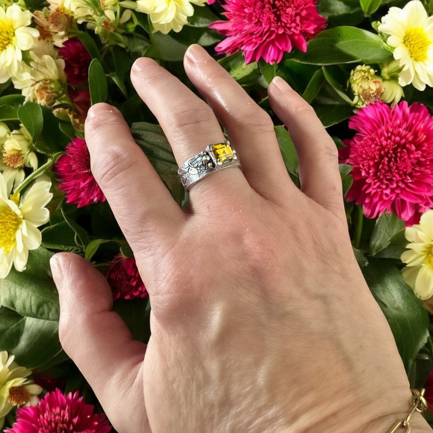 In Vino Veritas Ring, In Wine Truth, Sterling Silver statement ring, Yellow gemstone, grapevine