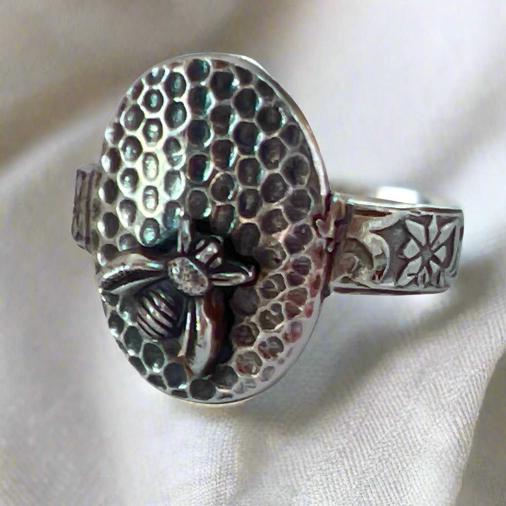 Sterling Silver Bumble Bee Ring Bedrock Rose, Nature-inspired Jewelry, Floral jewelry, statement ring, gift for her