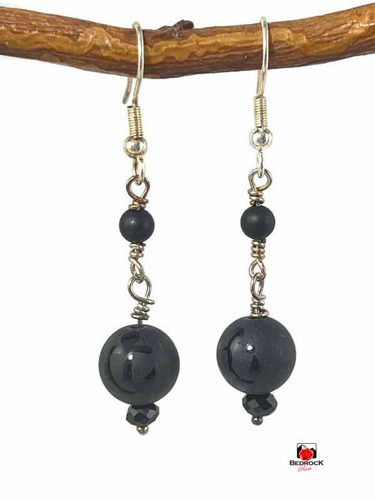 Matte Black Agate DanglingEarrings Bedrock Rose, Beaded dangling earrings, Casual costume jewelry