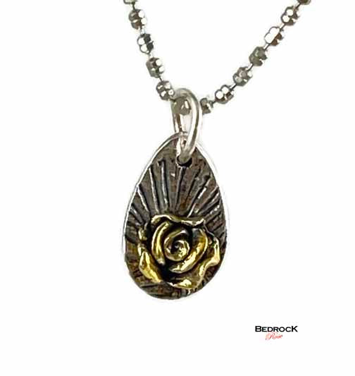 Gold-Plated Floribunda Rose Pendant Bedrock Rose
