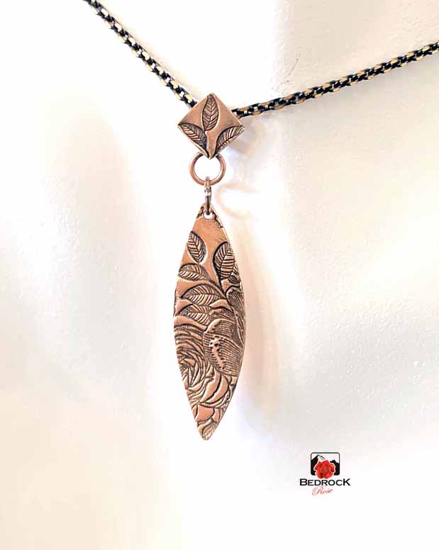 Warm Rose Bronze Rose Patterned Pointy Oval Necklace and Dangling Earrings, Glamorous Engraved Jewelry, gift for her, Floral jewelry