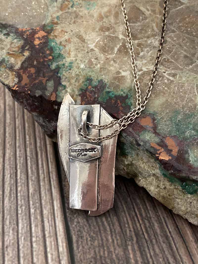 Eye-Catching Fine Silver Pendant Bedrock Rose
