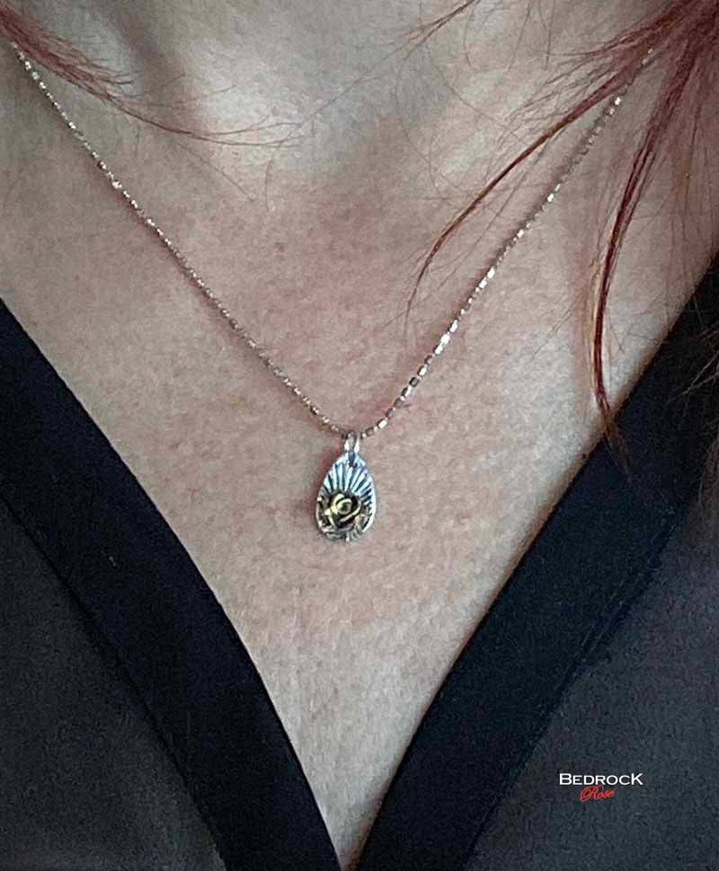 Gold-Plated Floribunda Rose Pendant Bedrock Rose