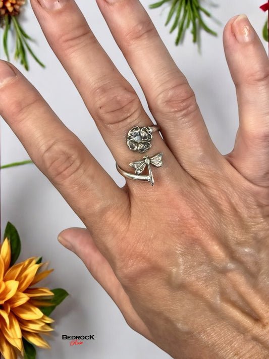 Silver Wraparound Ring with Dragonfly about to Land on Flower Blossom, Summer Botanical Jewelry, Gift for Her, Nature-inspired Ring