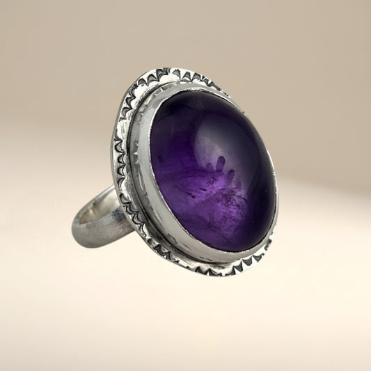 Bedrock Rose oval amethyst ring with sterling silver band, size 8.