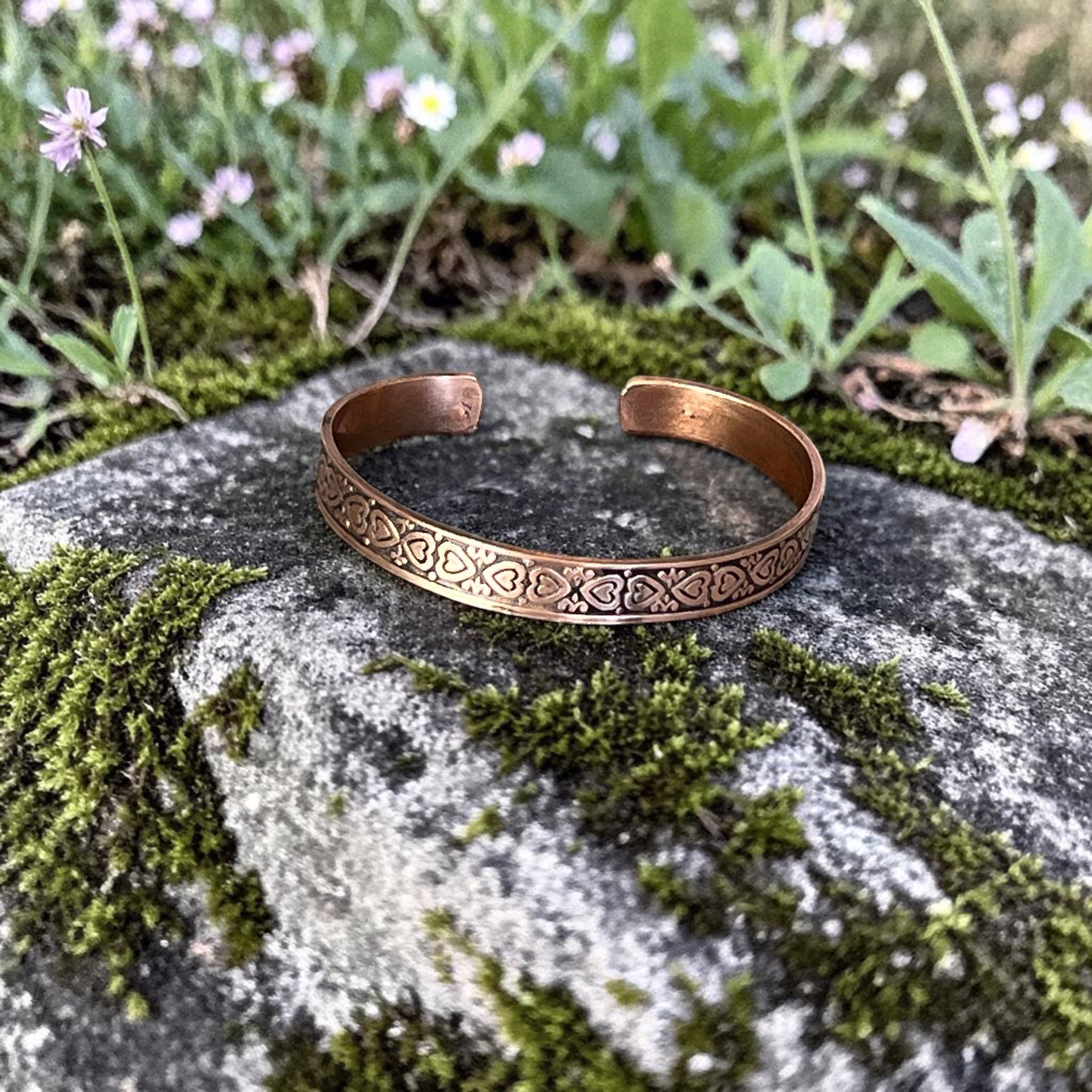valentines day, valentine, valentine, valentines day gift, gifts for her, gifts for girlfriend,gifts for wife,  anniversary, marriage, love, lovely love, love your wife, promise cuff, copper cuff, copper jewelry, love jewelry, durable, arm cuff, arm band, bracelet, bracelet for girlfriend