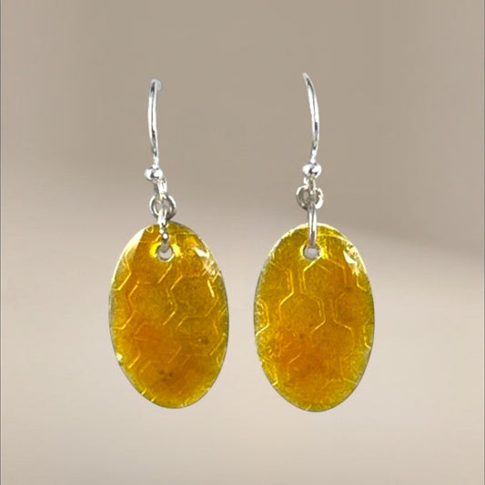 Honeycomb oval earrings, deep amber jewelry, organic honeycomb design, deep amber hues, contemporary jewelry, lightweight accessories, handcrafted jewelry, modern jewelry