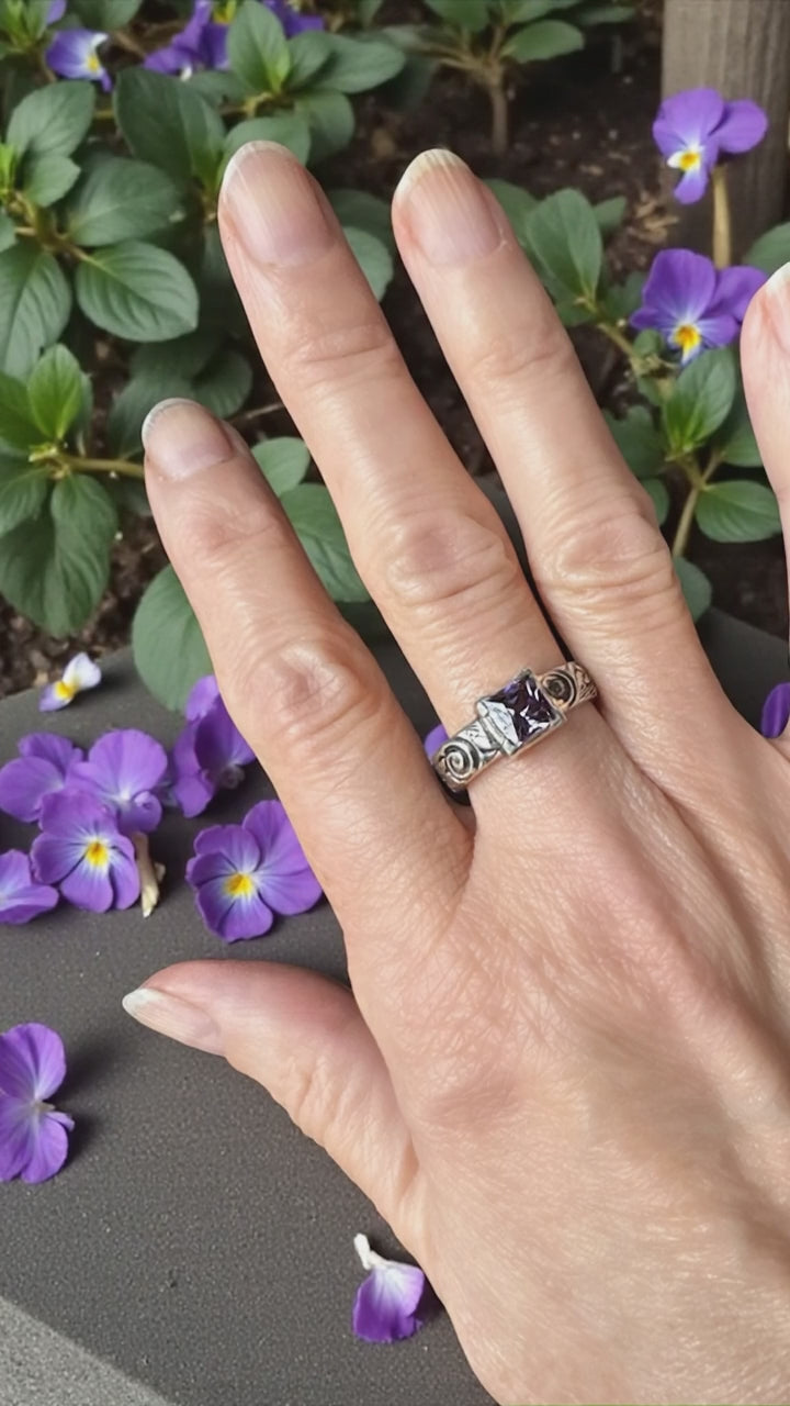 Amethyst ring with floral band