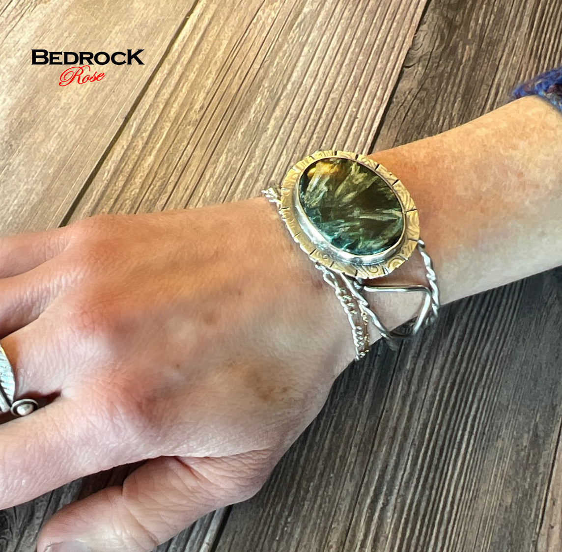 Seraphinite Sterling Silver cuff, High energy Seraphinite Jewelry, Gemstone bracelet, Green Stone Cuff, Gift for Her, Healing Stone Cuff
