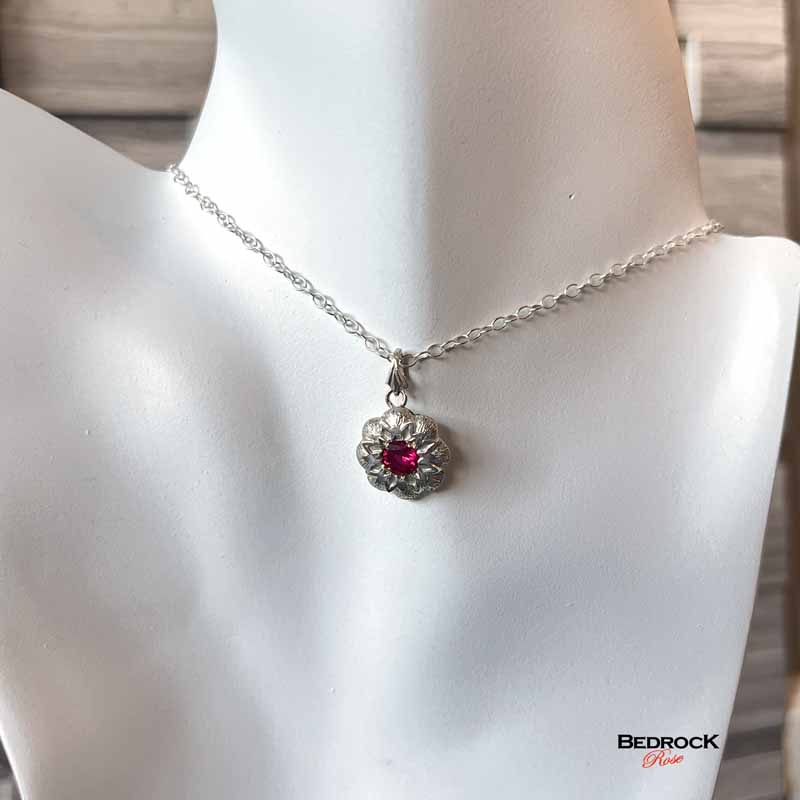 Ruby Red Star Flower Pendant Bedrock Rose