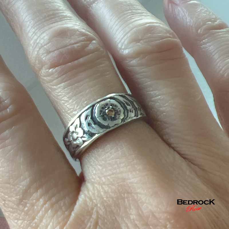 Triple Flower Ring Bedrock Rose, Orange Gemstone in floral setting ring, Floral design ring band