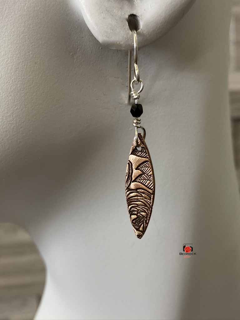 Warm Rose Bronze Rose Patterned Pointy Oval Necklace and Dangling Earrings, Glamorous Engraved Jewelry