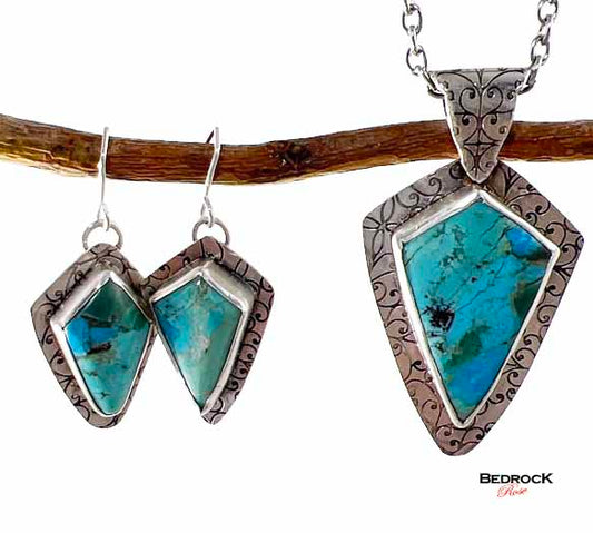 Kingman Turquoise  Pendant and Earrings Bedrock Rose